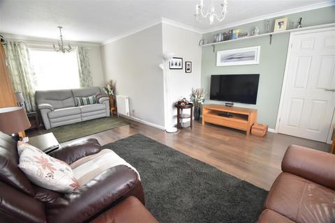 17 Mead Road, Portishead, Bristol, BS20 6RZ