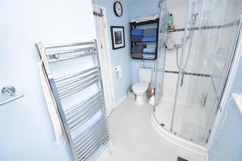 17 Mead Road, Portishead, Bristol, BS20 6RZ