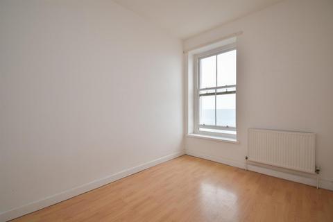 2 bedroom flat to rent, Eversfield Place, St. Leonards-On-Sea TN37