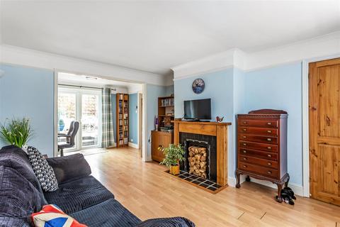 8 Delagarde Road, Westerham, TN16 1TR