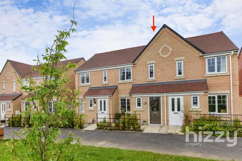 2 bedroom house for sale, Tanner Walk, Hadleigh IP7