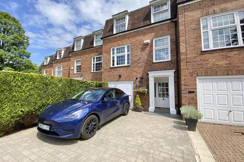 4 bedroom townhouse for sale, Curzon Mews, Wilmslow
