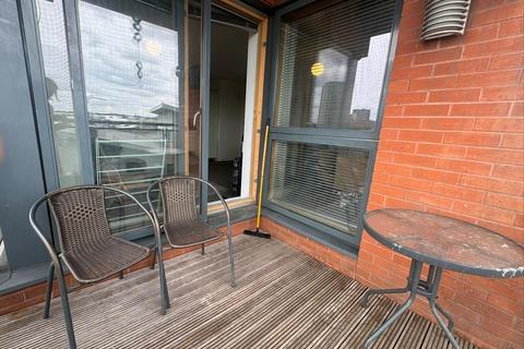 2 bedroom flat to rent, Melia House, 19 Lord Street, Manchester
