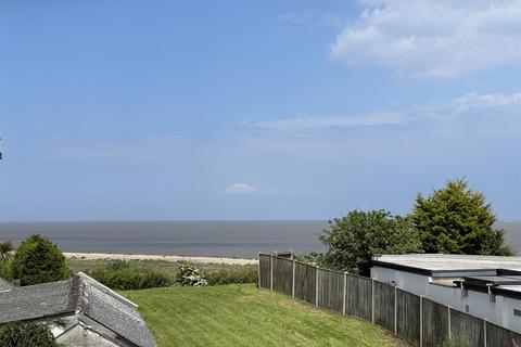 2 bedroom end of terrace house for sale, High Path, Kessingland, Lowestoft