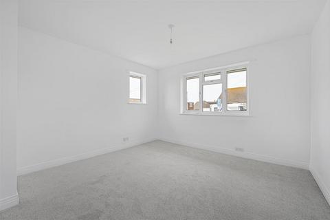9 Highview Road, Telscombe Cliffs, Peacehaven, BN10 7AY