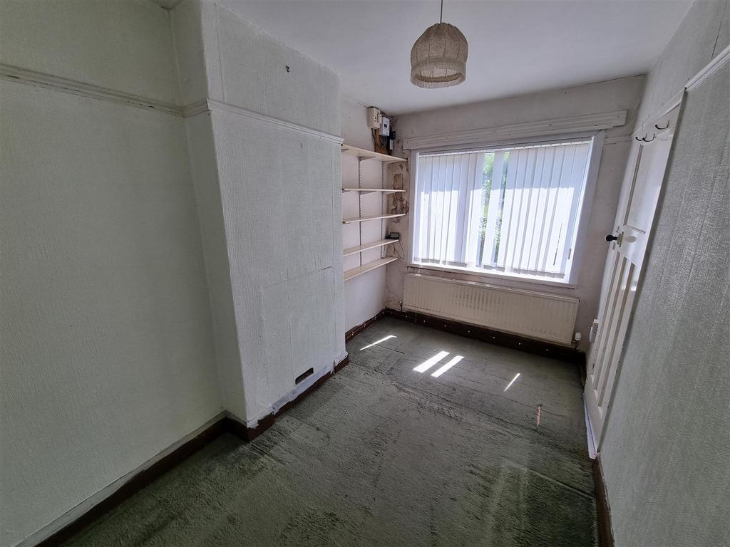 Pontllolwyn, Llanfarian, Aberystwyth 2 bed detached house for sale £