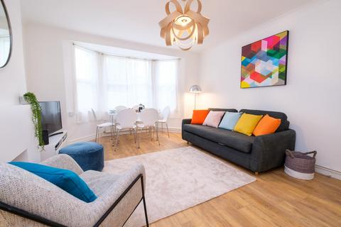 2 bedroom apartment to rent, Hova Villas, Hove BN3