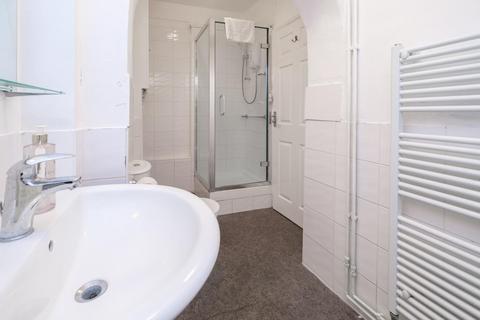 2 bedroom apartment to rent, Hova Villas, Hove BN3