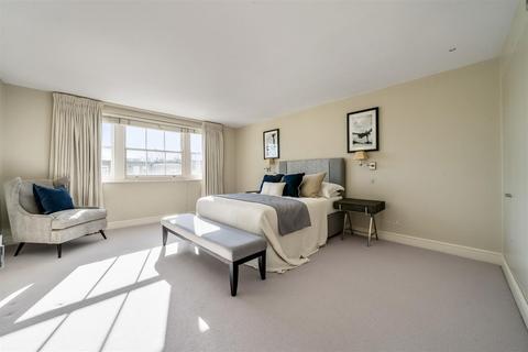 3 bedroom apartment for sale, Eaton Place, Belgravia SW1X