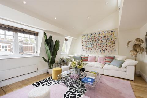 3 bedroom apartment for sale, Egerton Gardens, Knightsbridge SW3