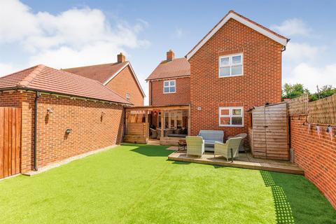 4 bedroom detached house for sale, Symons Way, Shipston-On-Stour