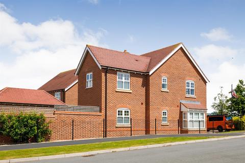 4 bedroom detached house for sale, Symons Way, Shipston-On-Stour