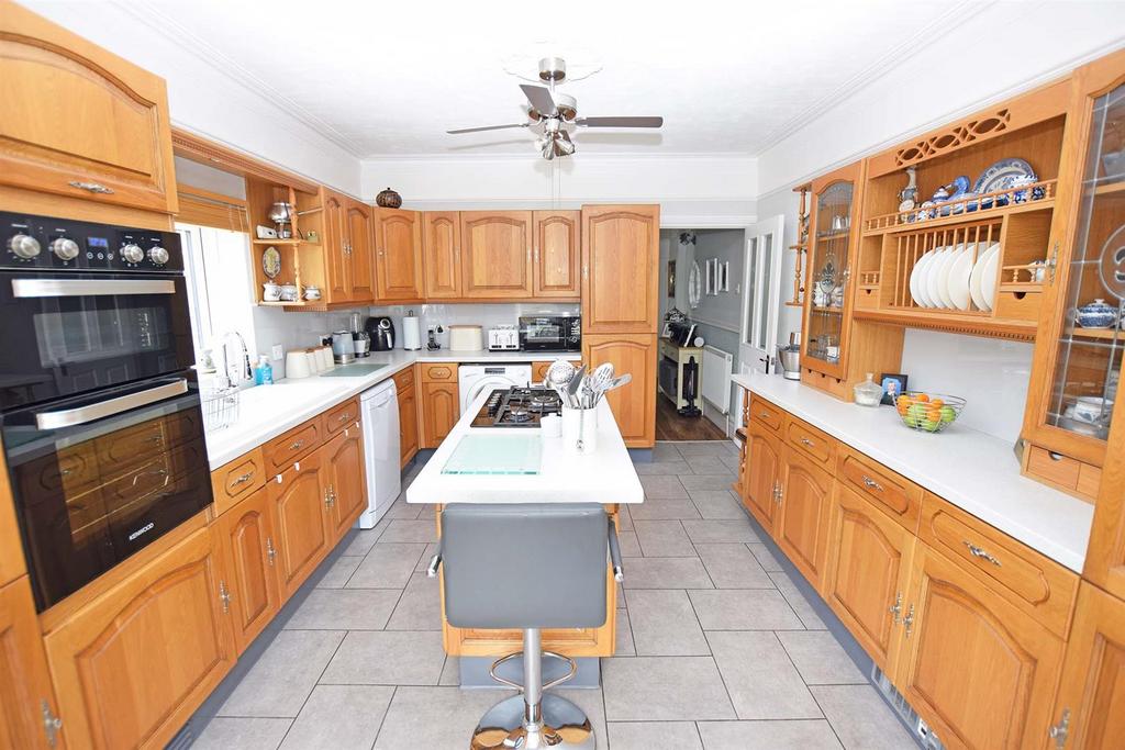 Kitchen area