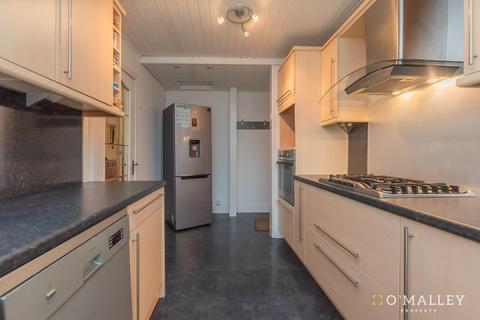 54 Lipney, Menstrie, FK11 7HL