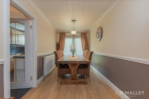 54 Lipney, Menstrie, FK11 7HL