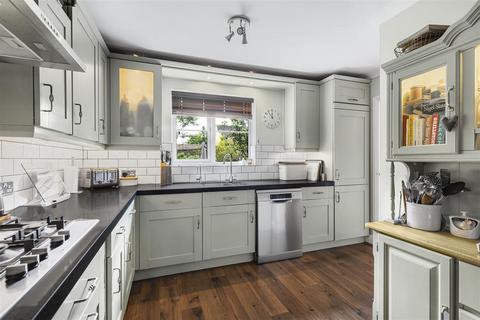 20 Blythe Way, Highfields Caldecote, Cambridge, CB23 7NR