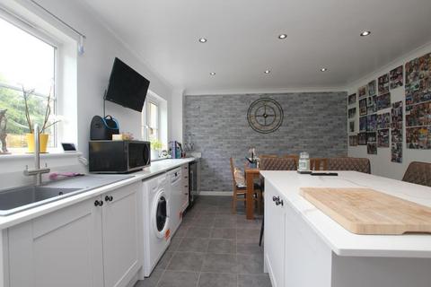 54 Brooke Grove, Ely, CB6 3WU