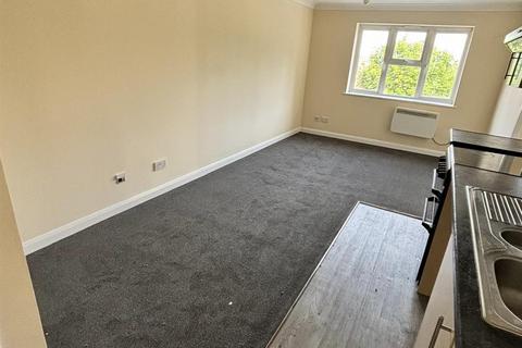 1 bedroom apartment to rent, Piccadilly Apartments Grange Hill, Chatham ME5