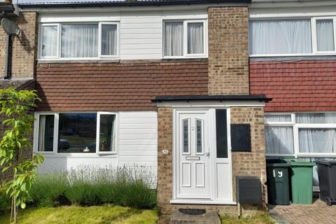1 bedroom in a house share to rent, Elm Road, Ashford