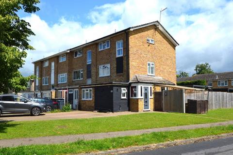 4 bedroom end of terrace house for sale, Vicarage Road, Buntingford