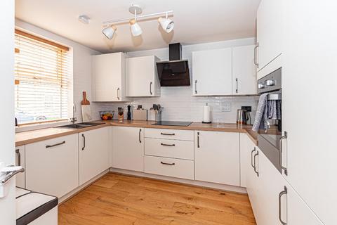 29 Babbage Grove, Leighton Buzzard, LU7 3GA