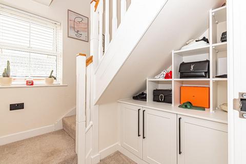 29 Babbage Grove, Leighton Buzzard, LU7 3GA