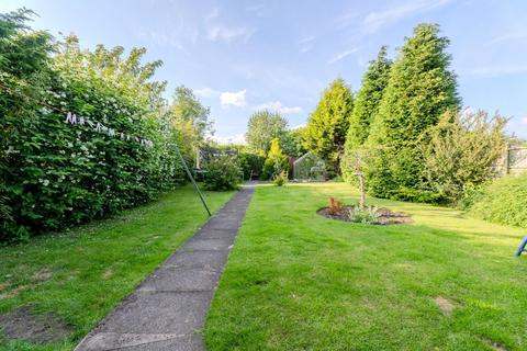 86 Ounsdale Road, Wombourne, Wolverhampton, WV5 8BH