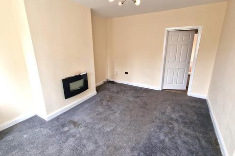 4 bedroom terraced house to rent, Barton Lane, Eccles, Manchester