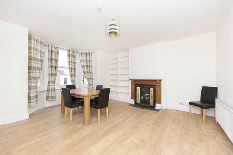 2 bedroom flat to rent, Kingston Road, SW19