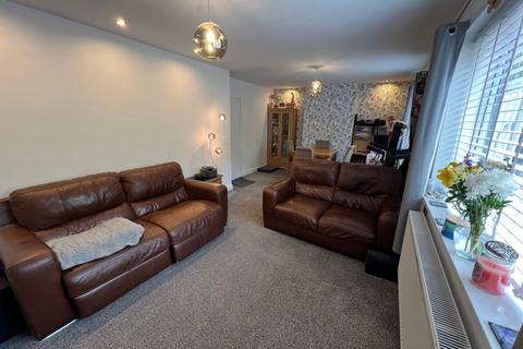 3 bedroom semi-detached house for sale, Broadfield Close Tonypandy - Tonypandy