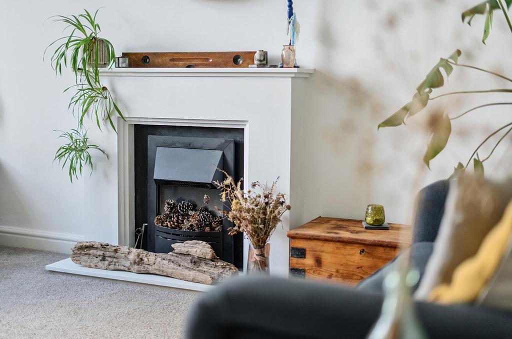 Lounge Fireplace