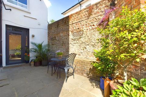 2 bedroom flat for sale, Newtown Road, Hove, BN3 6AB