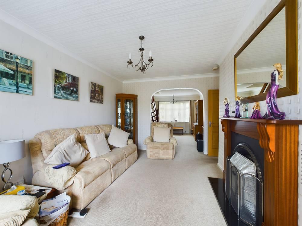 Standage Road, Thorngumbald, HU12 3 bed semidetached house for sale