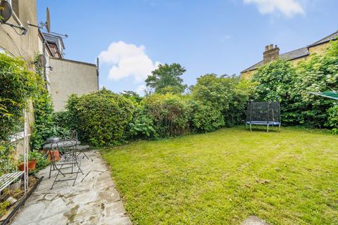 Flat 1, Oakley Lodge, 326 Brownhill Road, Catford, London, SE6 1AX