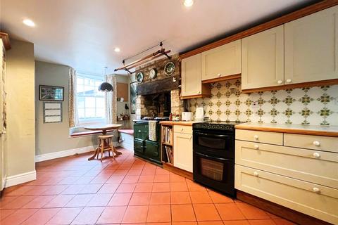 4 bedroom terraced house for sale, Coxwell Street, Cirencester, Gloucestershire, GL7