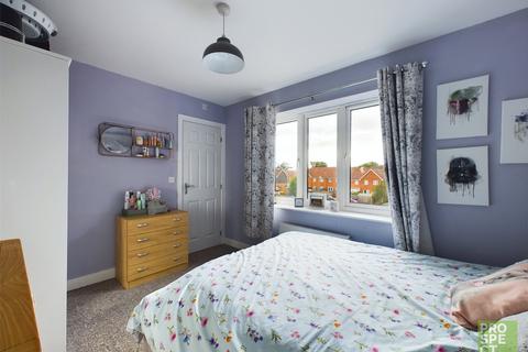 2 bedroom apartment for sale, Hornchurch Square, Farnborough, Hampshire, GU14