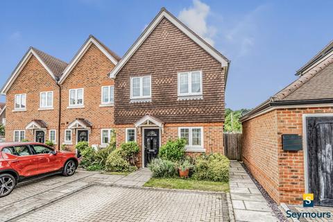 5 Alder Grove, Chilworth, Guildford, GU4 8FA