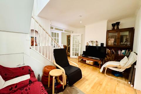 2 bedroom terraced house for sale, Durham Rise, Plumstead, London, SE18 7TD