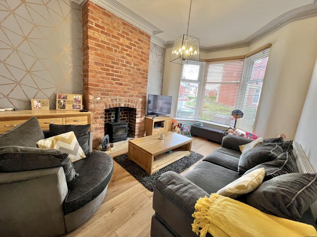 Warbreck Drive, Bispham FY2 3 bed terraced house for sale £145,000