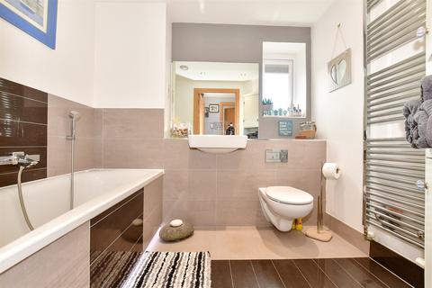 119 Olympia Way, Whitstable, CT5 3FP