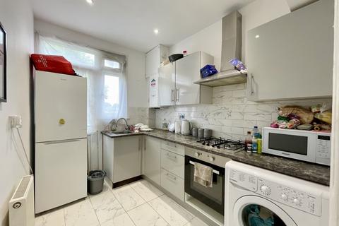 3 bedroom semi-detached house for sale, Bournemouth Park Road, Southend-on-Sea, Essex, SS2