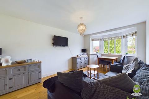 2 bedroom ground floor flat for sale, Eason Grove, Crewe CW2