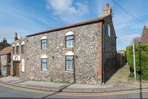 2 bedroom end of terrace house for sale, Pegwell Road, Ramsgate, CT11