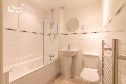 1 bedroom apartment for sale, Trinity Court, The Academy, 53 Wake Green Road, Moseley, Birmingham, B13