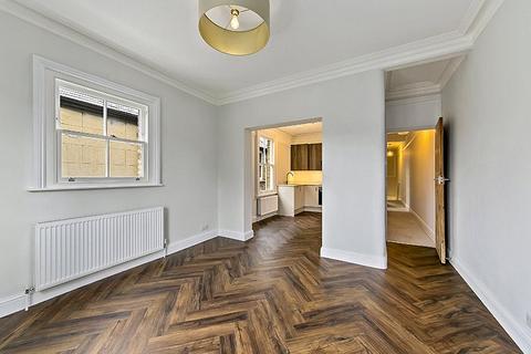 2 bedroom apartment for sale, Dover Terrace, Sandycombe Road, Kew, Surrey, TW9