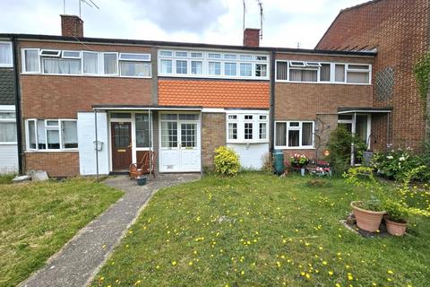 3 bedroom terraced house for sale, Russell Gardens, Turlin Moor, Poole, BH16