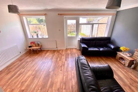 3 bedroom terraced house to rent, Calmore, Southampton SO40