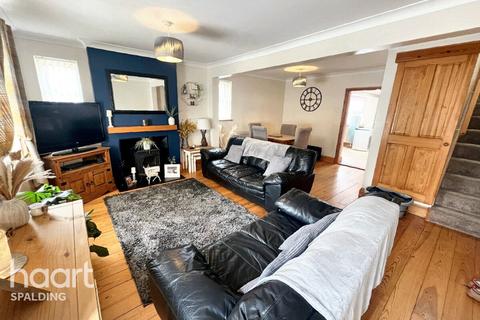 11 Bridge Road, Long Sutton, Spalding, PE12 9EF