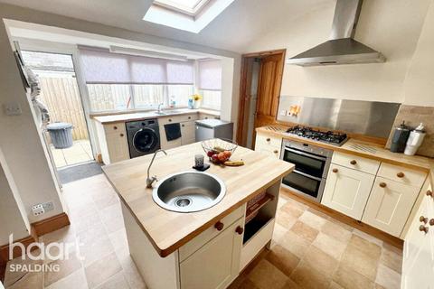 11 Bridge Road, Long Sutton, Spalding, PE12 9EF