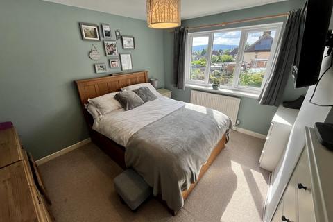 16 Hillcrest Road, Abergavenny, NP7 6BH
